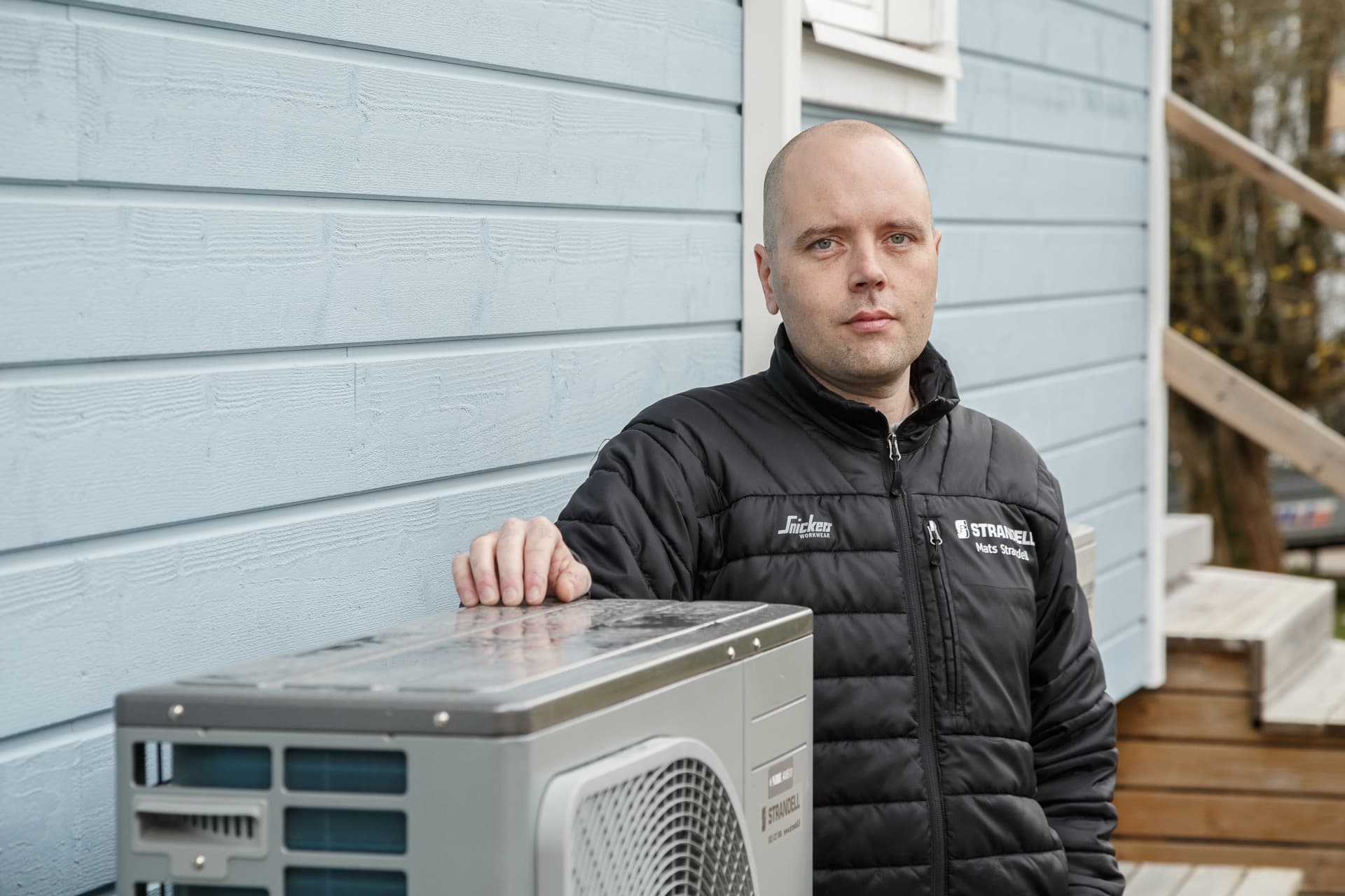 Mats Strandellin mukaan ilma-vesilämpöpumppu maksaa pienentyneinä lämmityskuluina itsensä nopeasti takaisin.