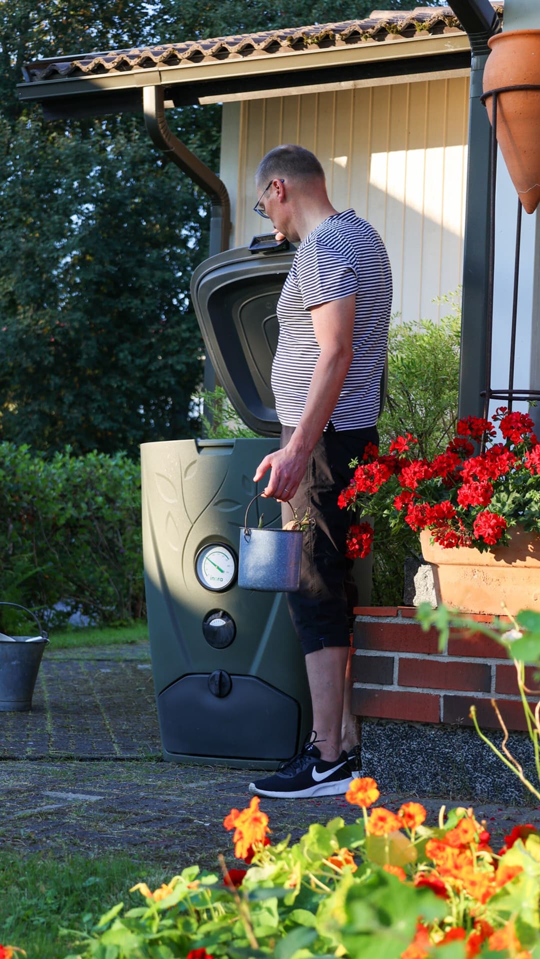 <p data-block-key="fb11z">Kuvassa Inora 250 kompostori.</p>